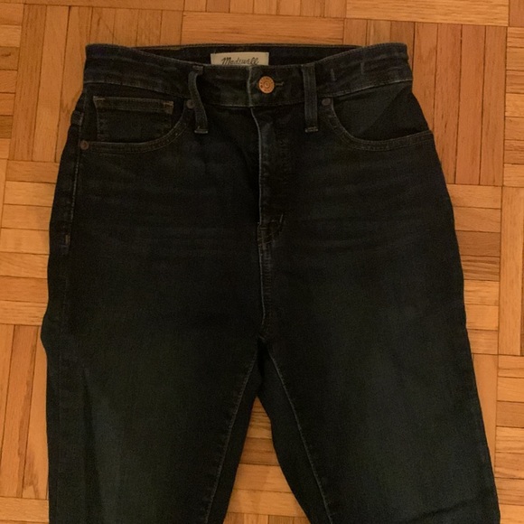 Curvy high rise jeans in Hayes Wash - Picture 6 of 7